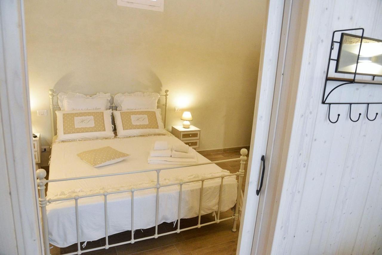 Suite Vitti 5 - Puglia Mia Apartments モノーポリ エクステリア 写真