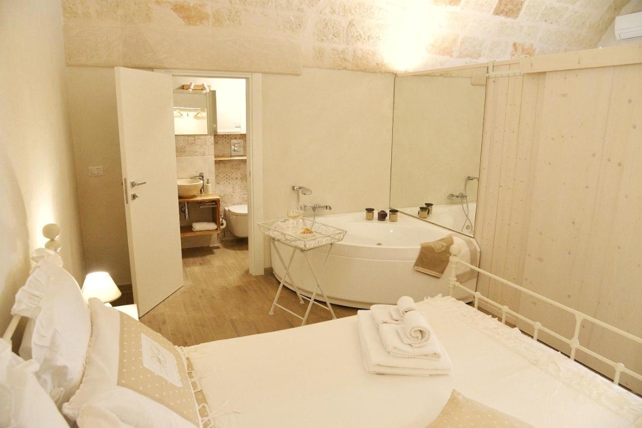 Suite Vitti 5 - Puglia Mia Apartments モノーポリ エクステリア 写真